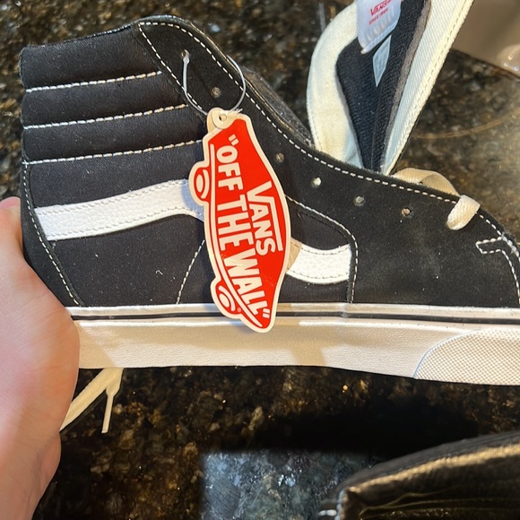 NWT High Top Old Skool Vans - Picture 4 of 4